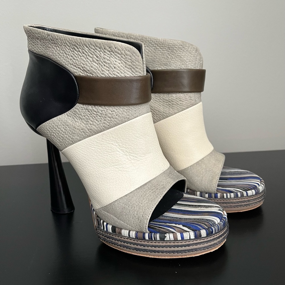 BALENCIAGA ankle booties